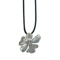 Peach Blossom Beautiful Flower Necklace - Silver Zircon - electronic accessories