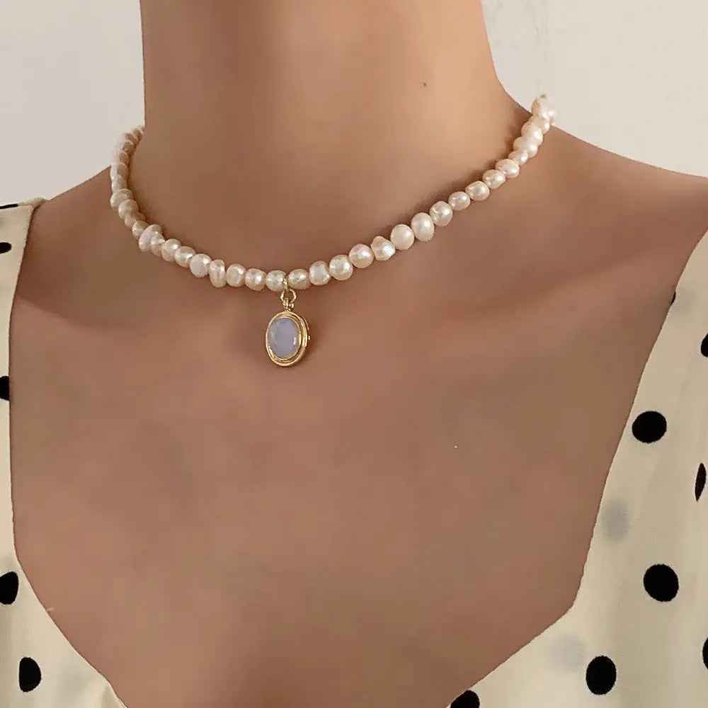 Pearl Clavicle Chain Jewelry Moonstone Pendant Necklace - Main Picture - electronic accessories