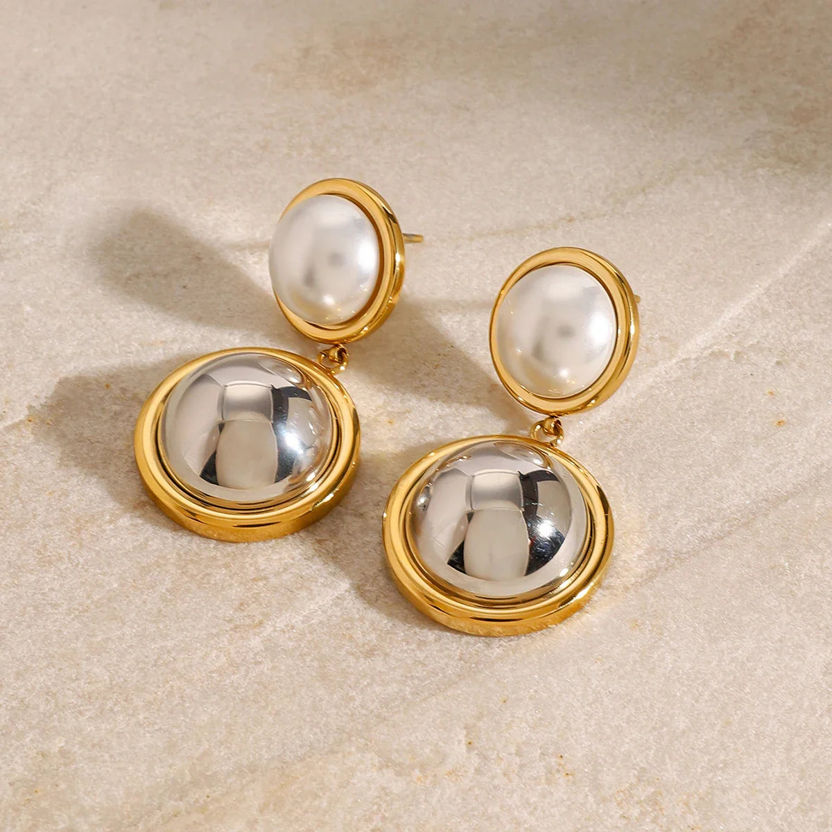 Pearl Two tone Round Earrings - JDE2410019-PS