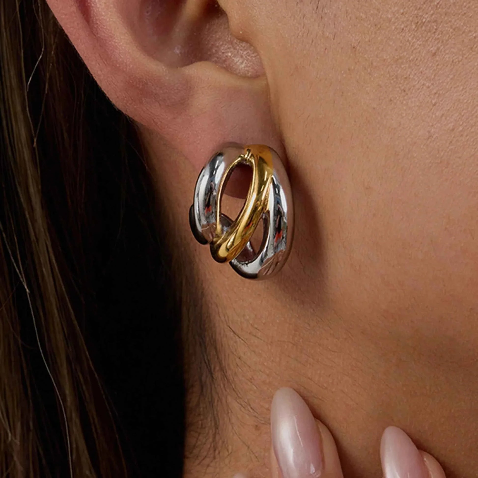 Plated Stainless Steel Double Color Irregular Hollow Line Ears Studs