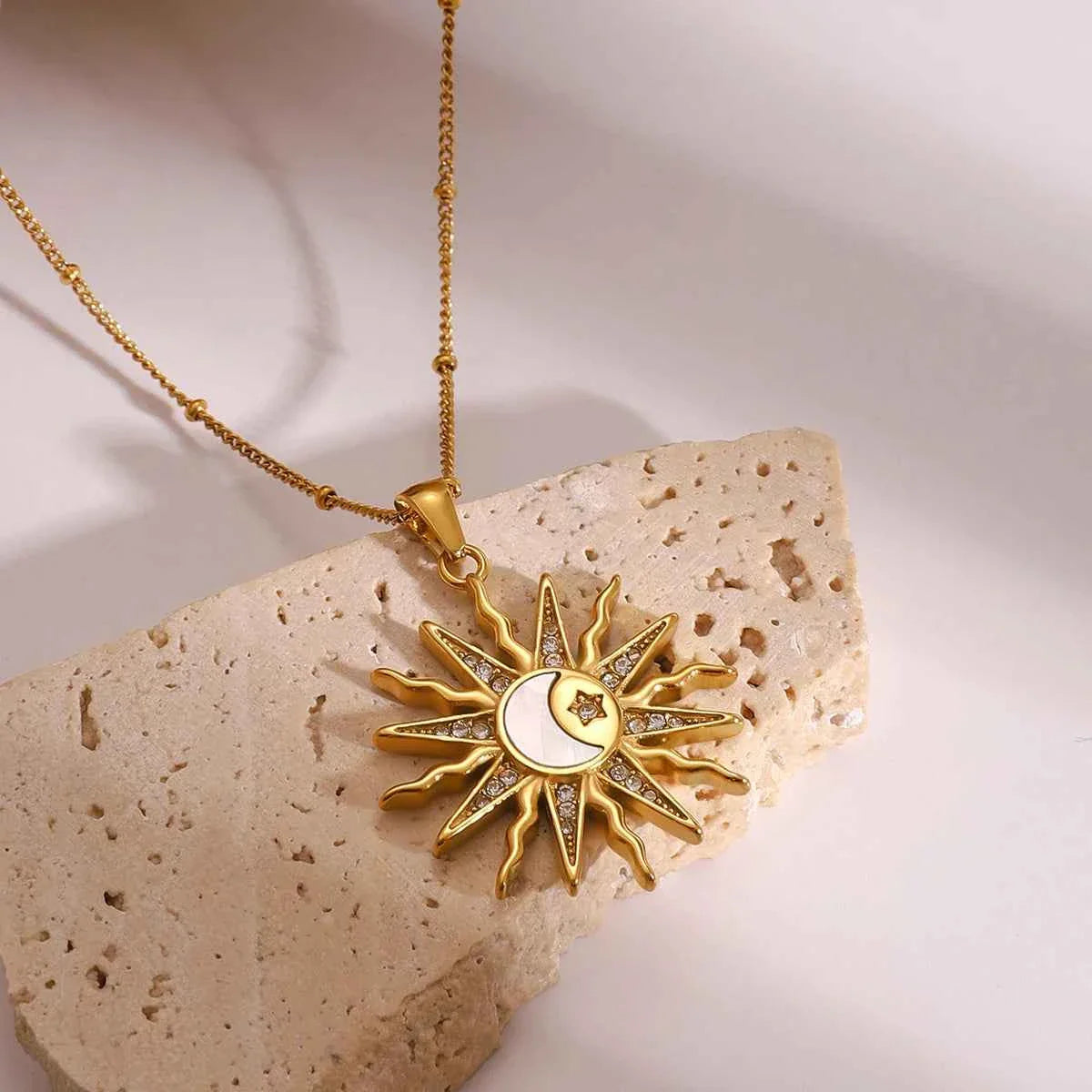 Popular Sun Moon Zircon Necklace Star Pendant Necklace