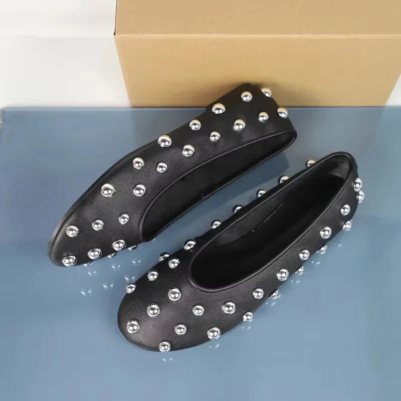 Retro Black Rivet Ladies Ballet Flats Soft Leather Round Toe