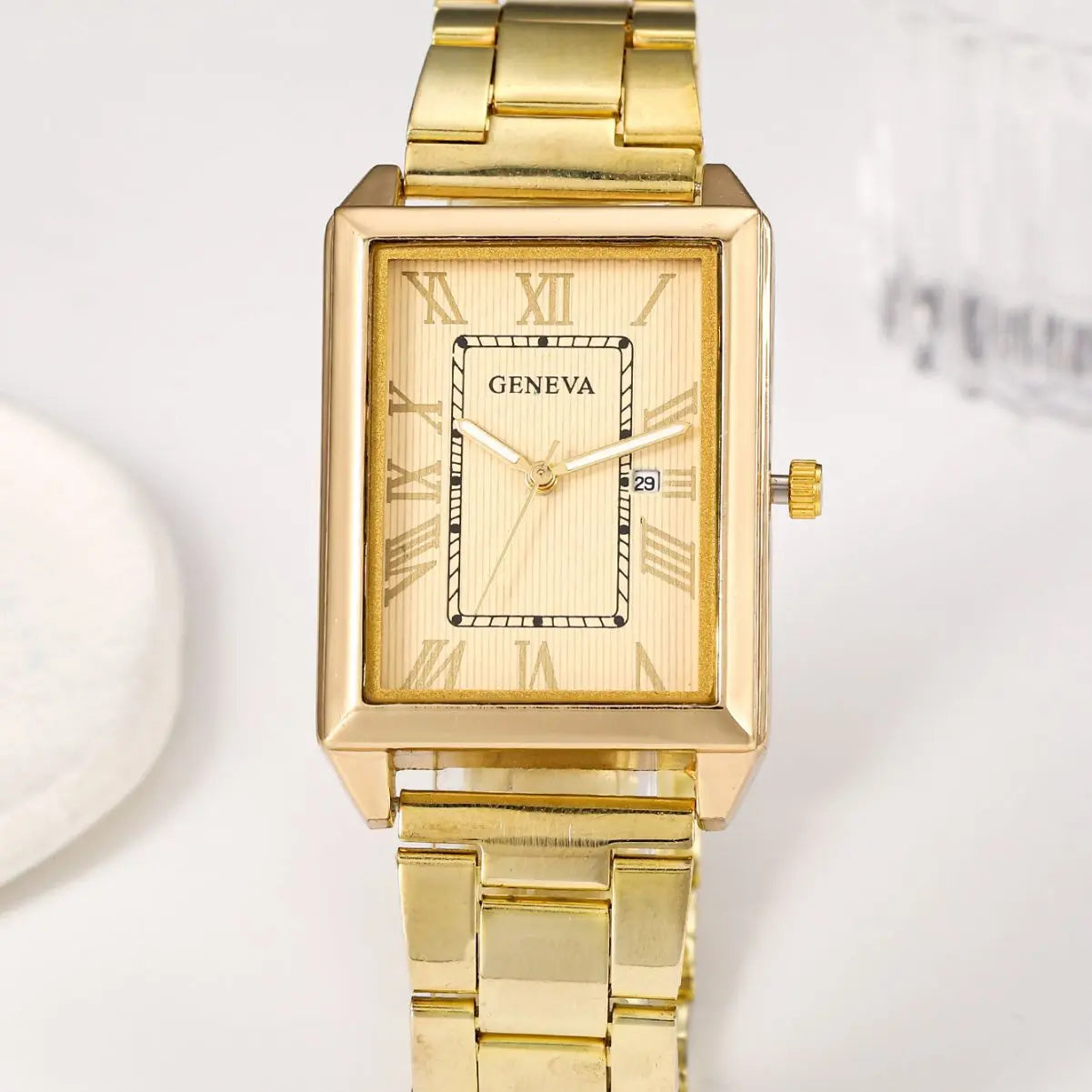 Retro Simple Stylish Square Dial Calendar Quartz Watch - Gold - electronic accessories