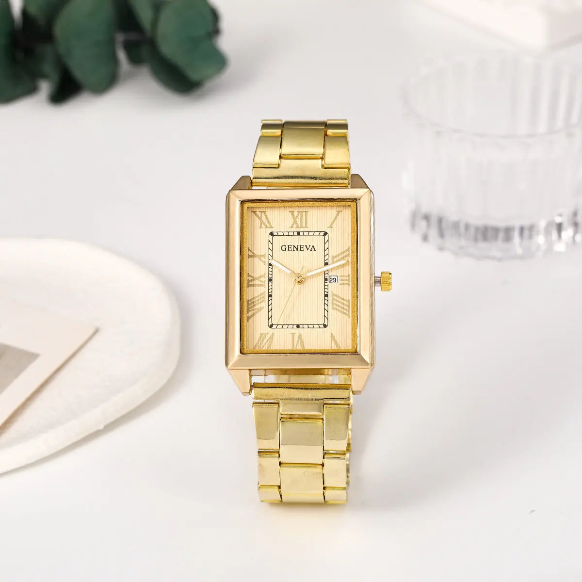 Retro Simple Stylish Square Dial Calendar Quartz Watch - Gold - electronic accessories