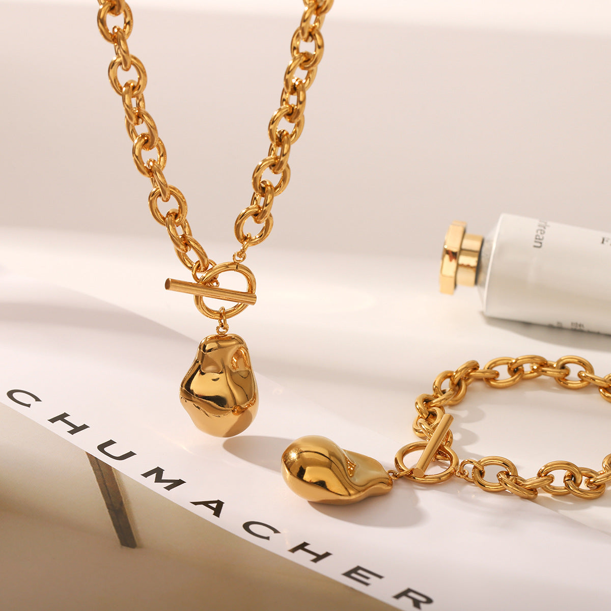 Retro Stainless Steel OT Buckle Gold-plated Necklace Women’s Simple High-end Sense - 2 Piece set - electronic