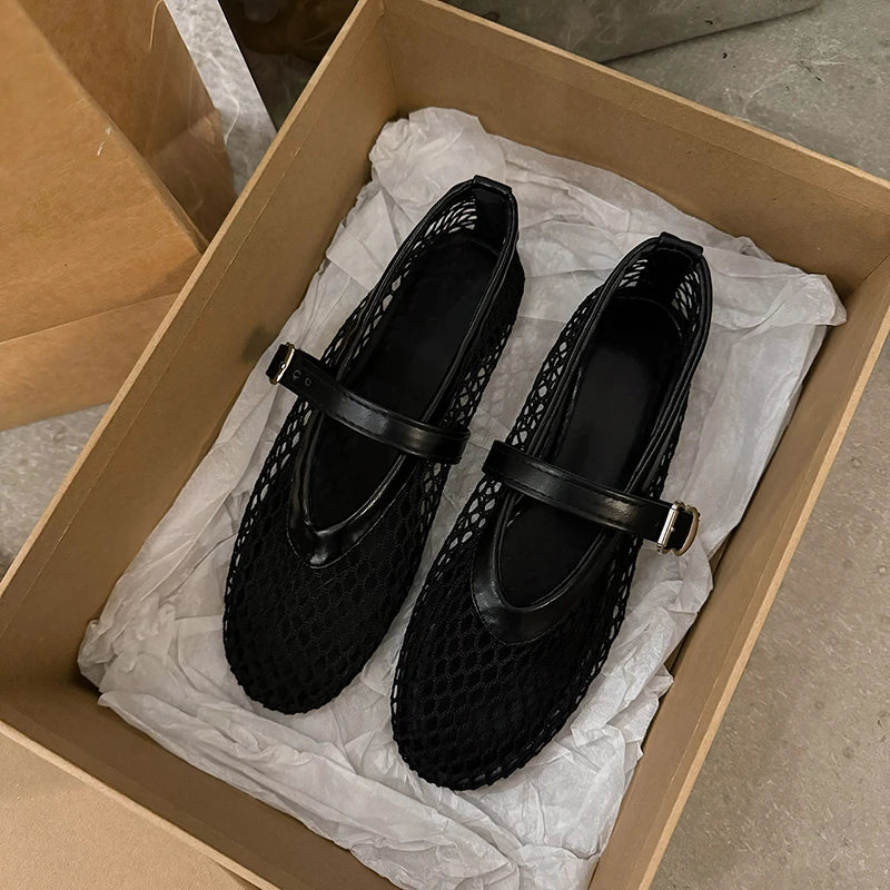 Round Toe Straight Buckles Casual and Comfortable Women’s Flats - black / 35