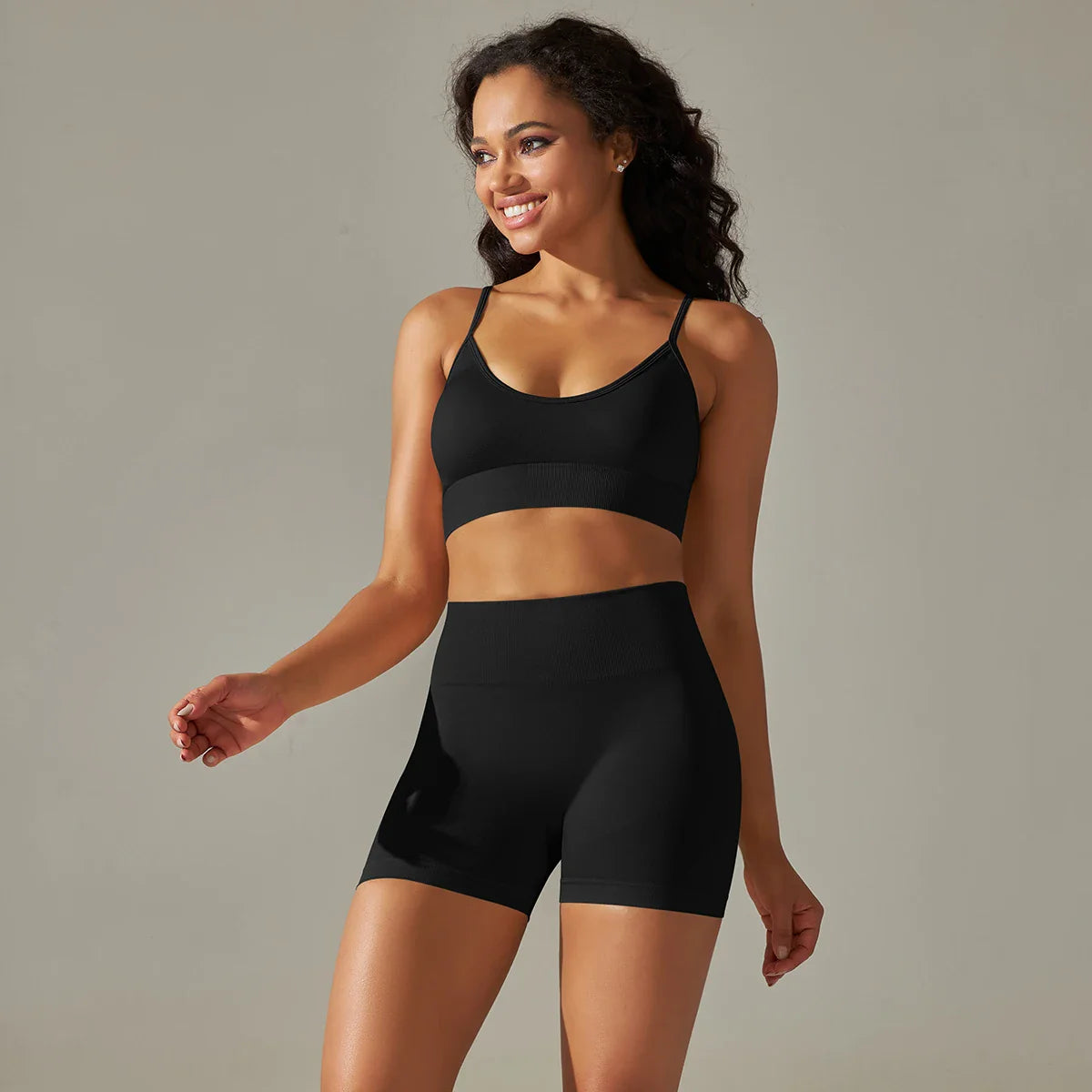 Seamless Yoga Set Camisole Bra Shorts - Black / L