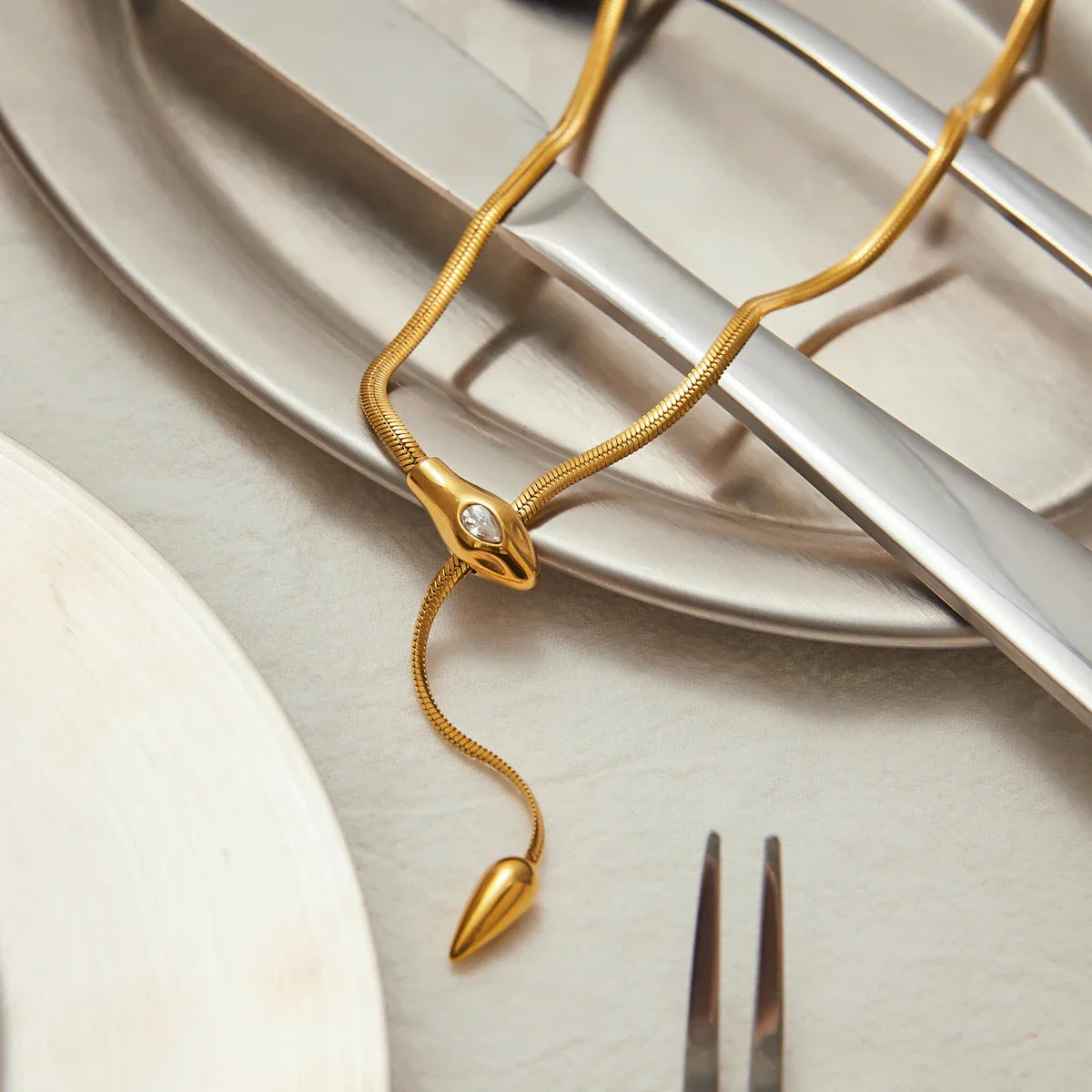 Simple Classic Zircon Serpentine Necklace Stainless Steel