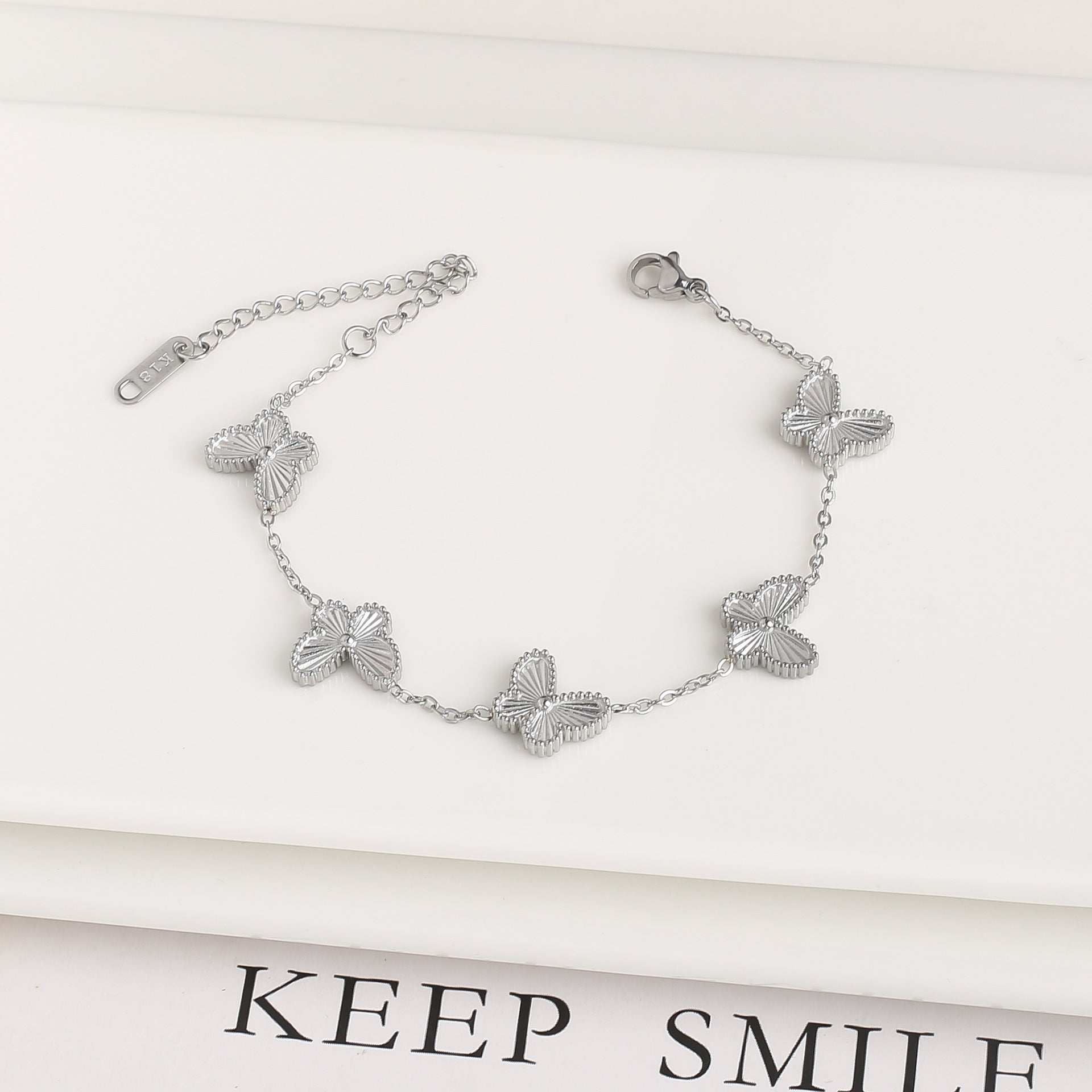 Simple Fashion Personality Temperament Butterfly Necklace - Silver Bracelet - electronic accessories