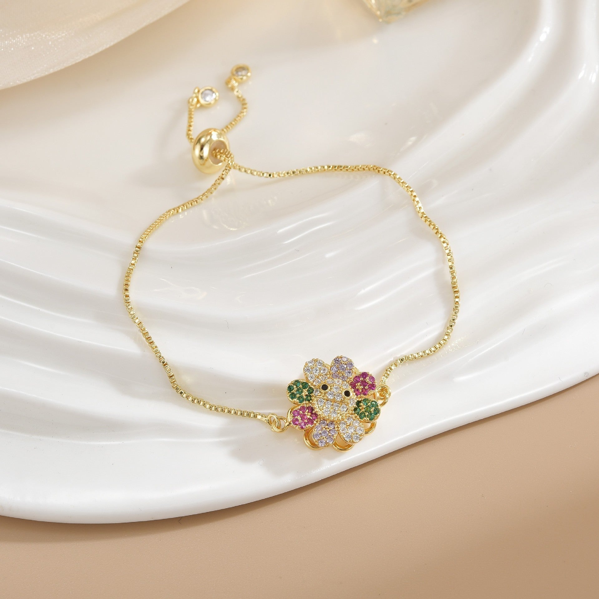 Simple Rotatable Flower Color-preserving Pure Copper Gold-plated Bracelet - electronic accessories