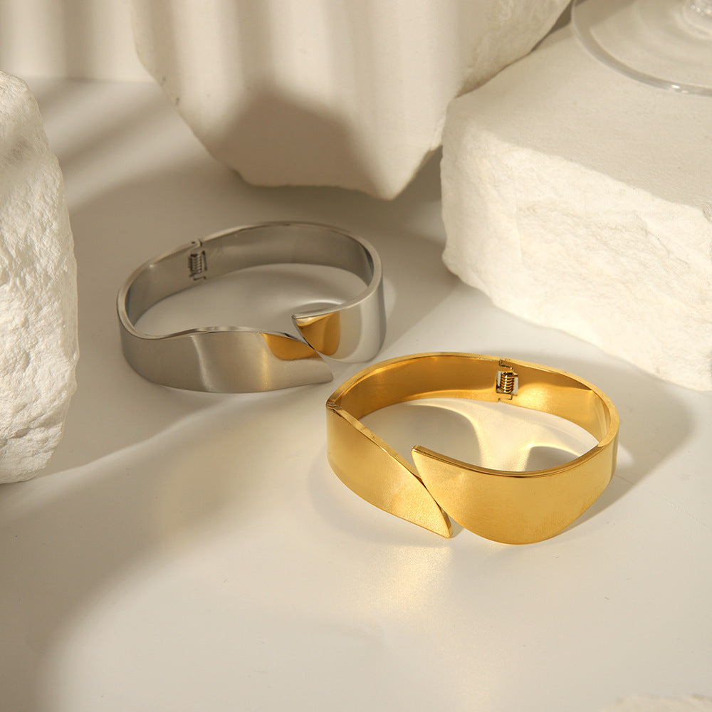 Simple Style Fine Polishing High Quality Personalized Opening Bracelet - electronic accessories