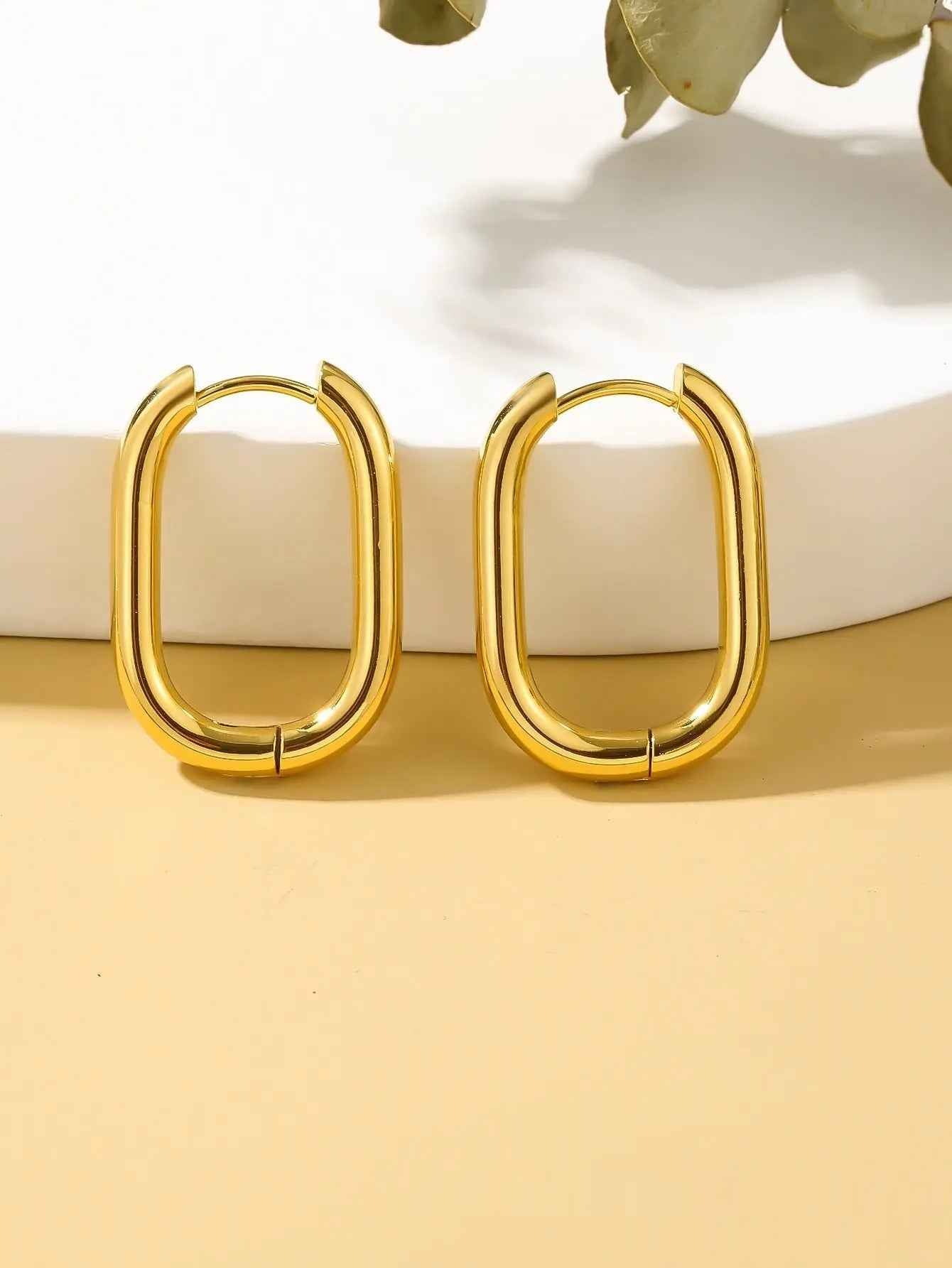 Simple U-shaped Ear Clip Trendy Earrings - Gold - electronic accessories