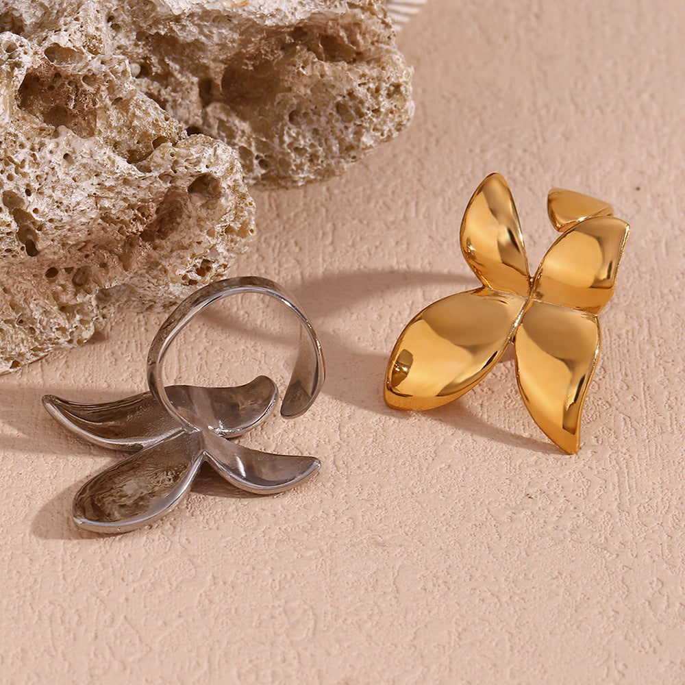 Smooth Opening Butterfly Ring - electronic accessories