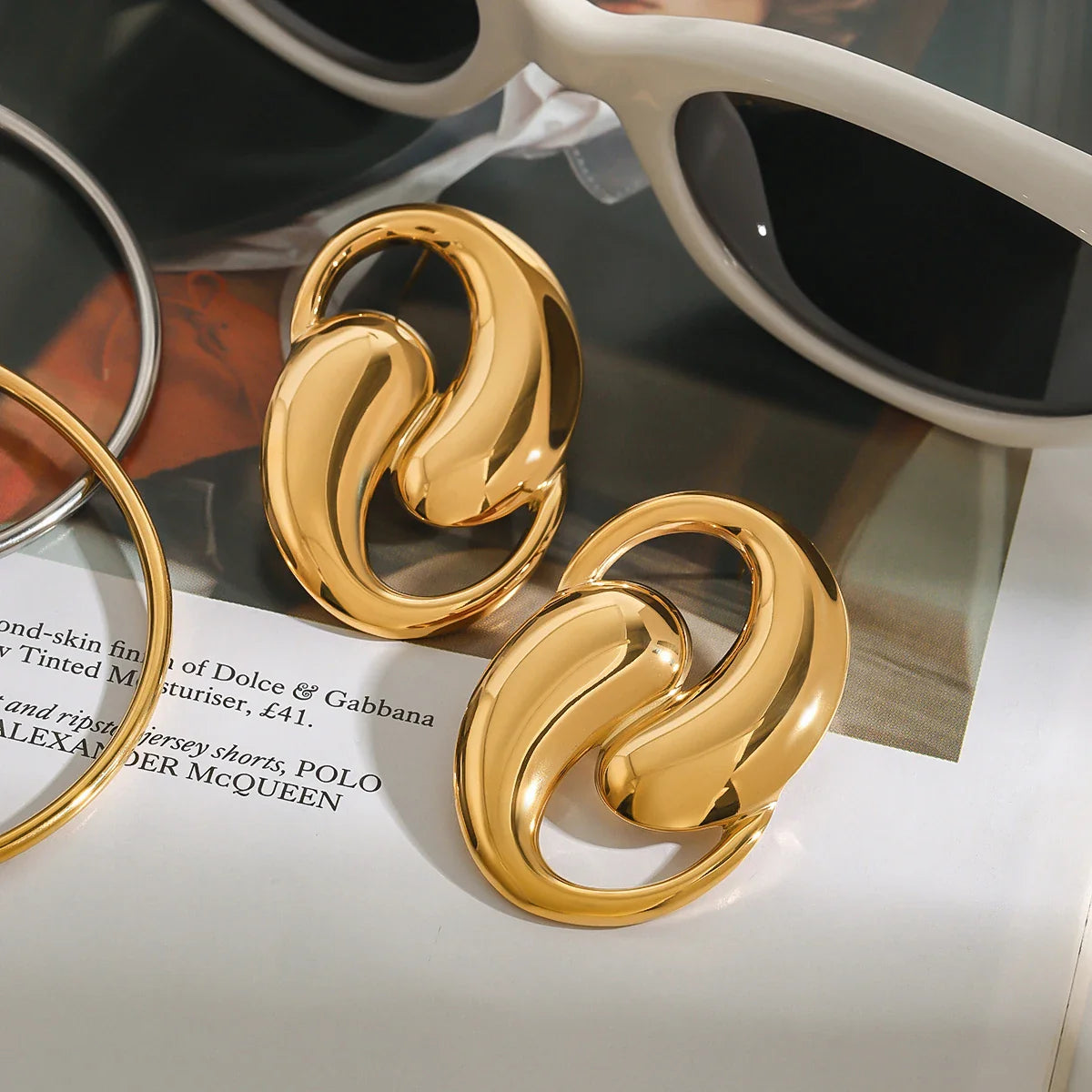 Smooth Water Drop Shaped Hollow Earrings Stainless Steel - JDE0112040