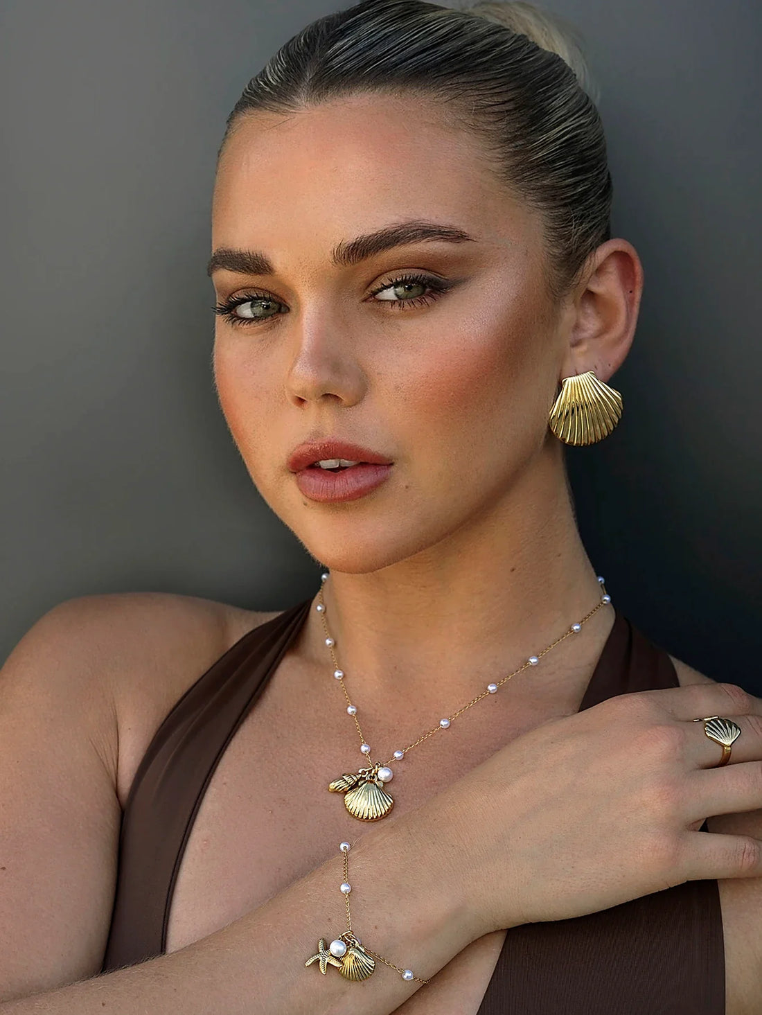 Stainless Steel Big Textured Shell Stud Earrings - JDEW2307045