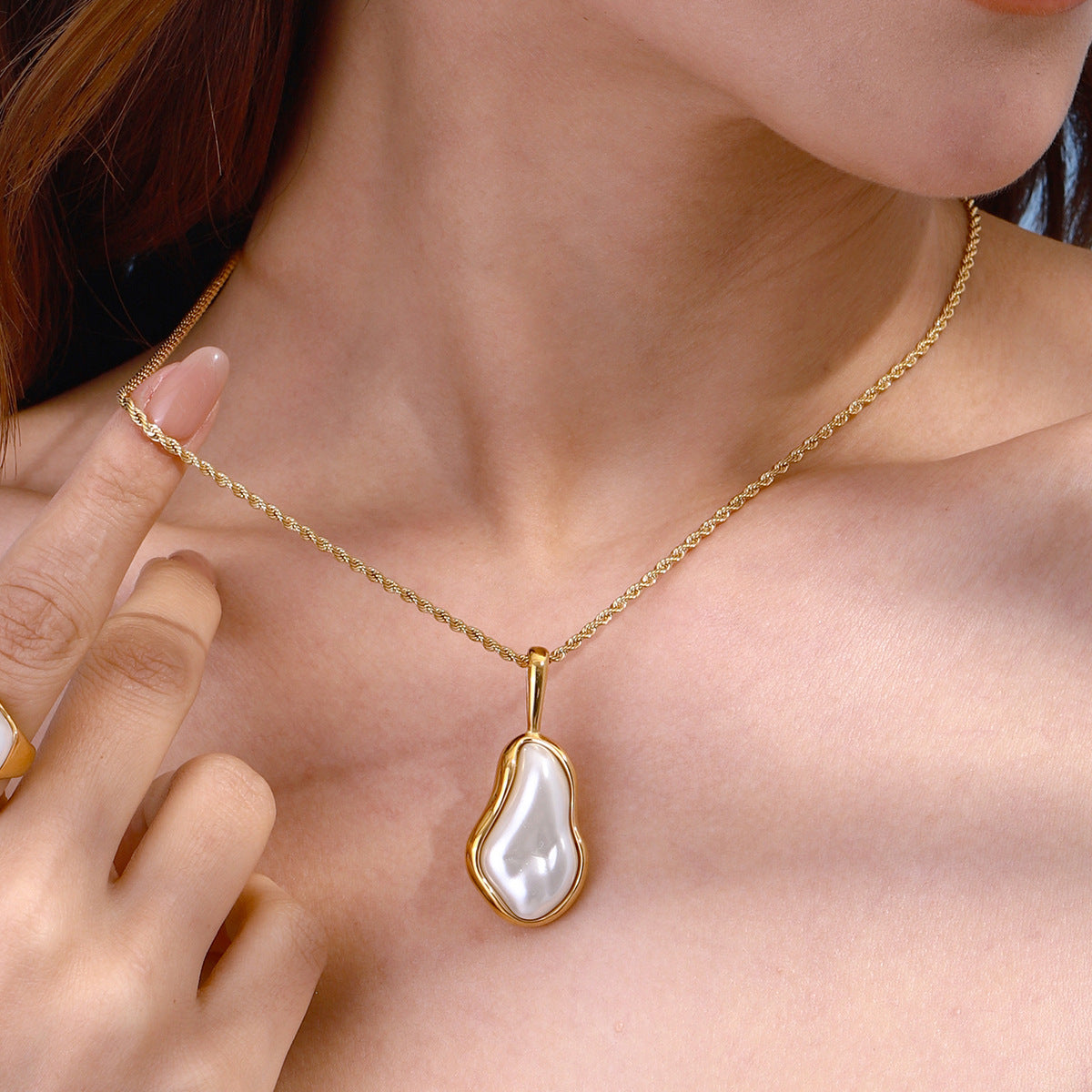 Stainless Steel Pearl Necklace Female Niche - JDN0111018 - electronic accessories