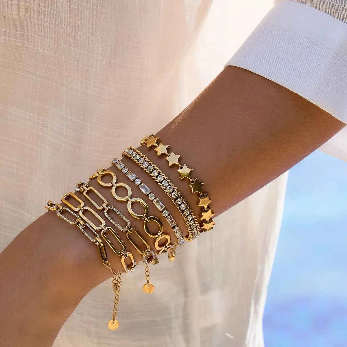 Stainless Steel White Rhinestone Paper Clip Hollow Bracelet