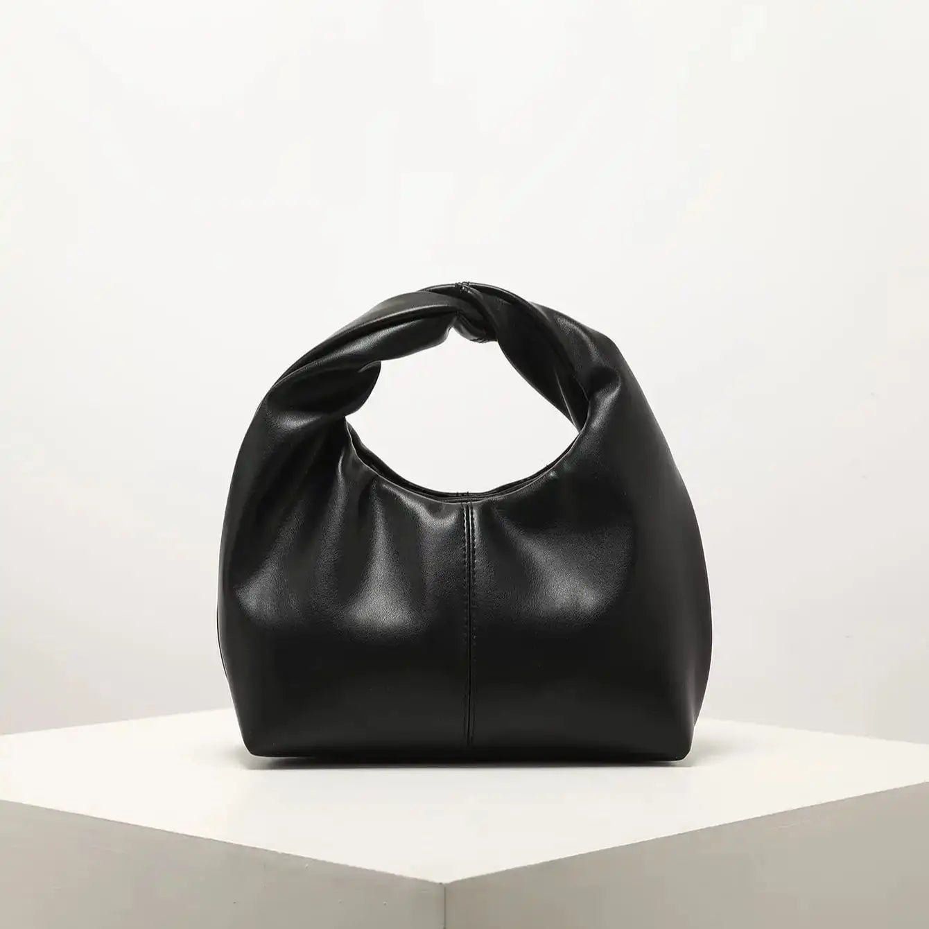 Stylish Twist Square Bag - black