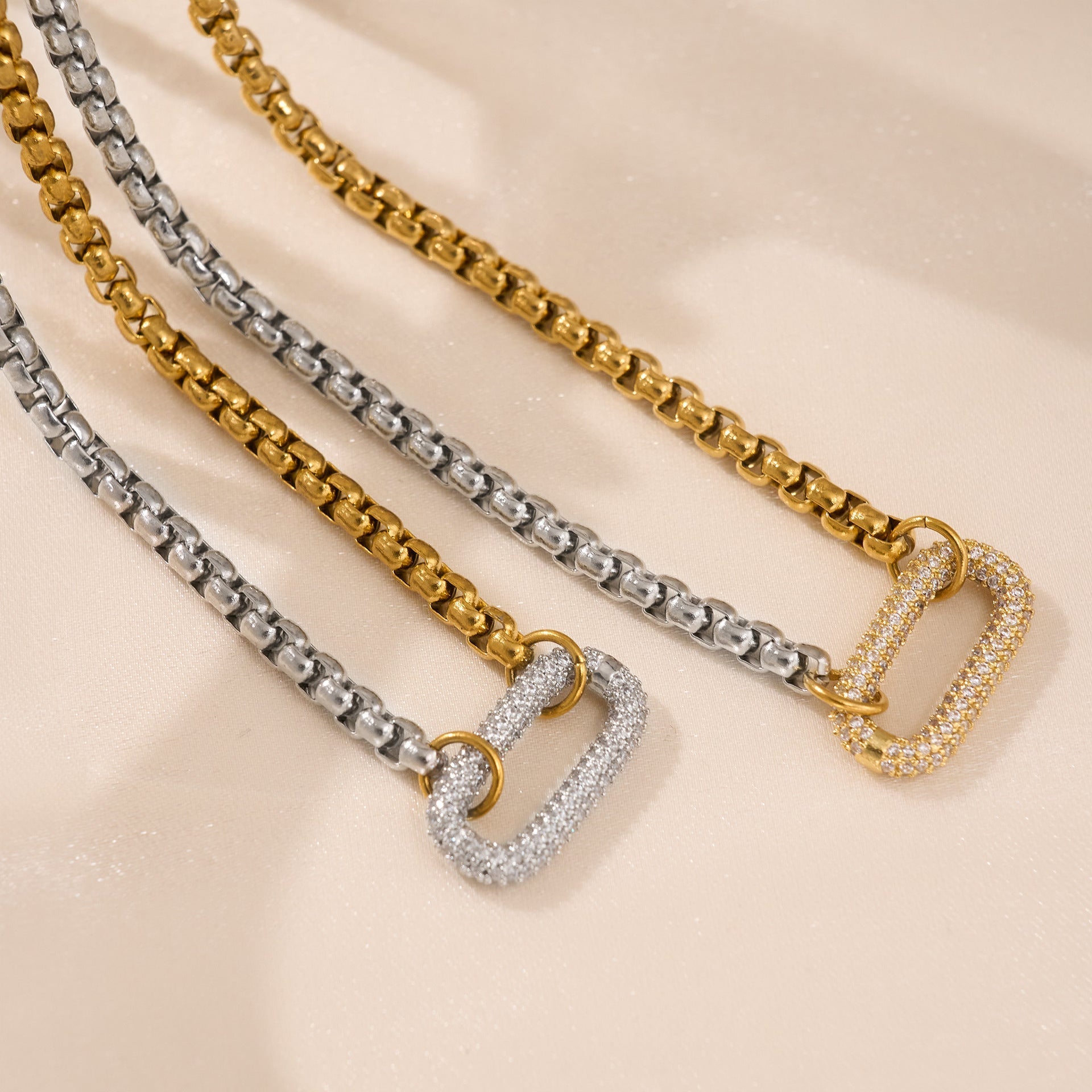 Titanium Steel U-shaped Pendant Necklace - electronic accessories