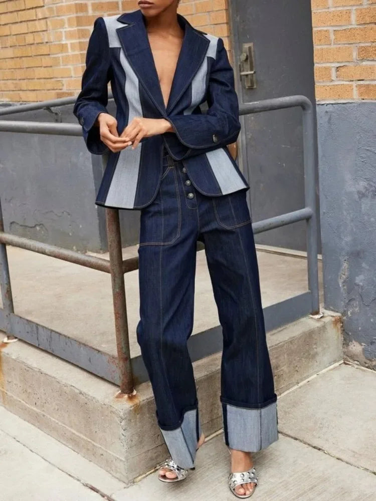 Urban Women’s Deep Blue Pants - Just / L