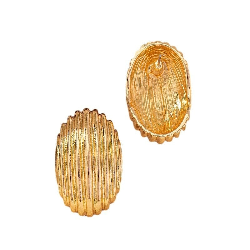 Vintage Crumpled Metal Hollow Semi-circle Earrings - Gold - electronic accessories