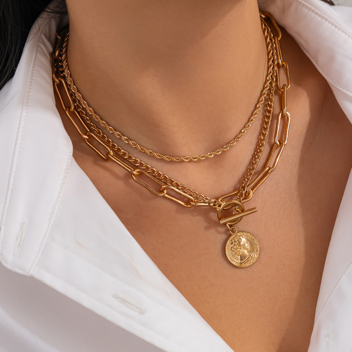 Vintage Ins Portrait Pendant Necklace Suit - 01 Gold 5578 - electronic accessories