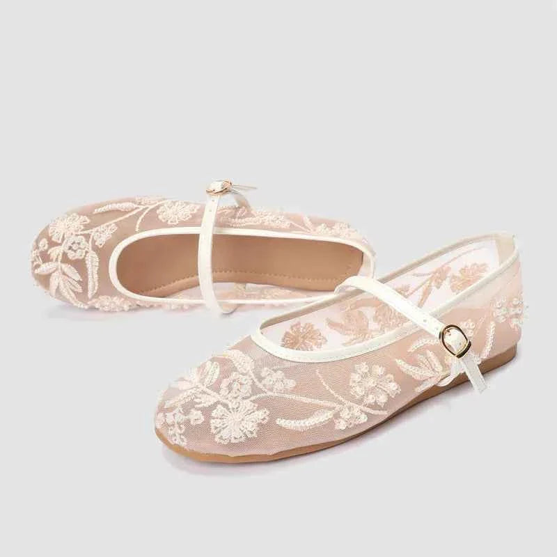 White Pearl Decoration Mesh Embroidery Ballet Flats
