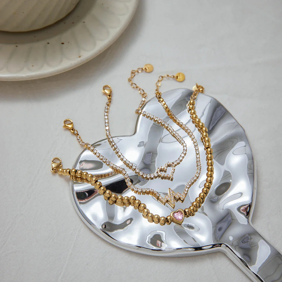 White Zircon Heart Hollow Bracelet Stainless Steel Waterproof