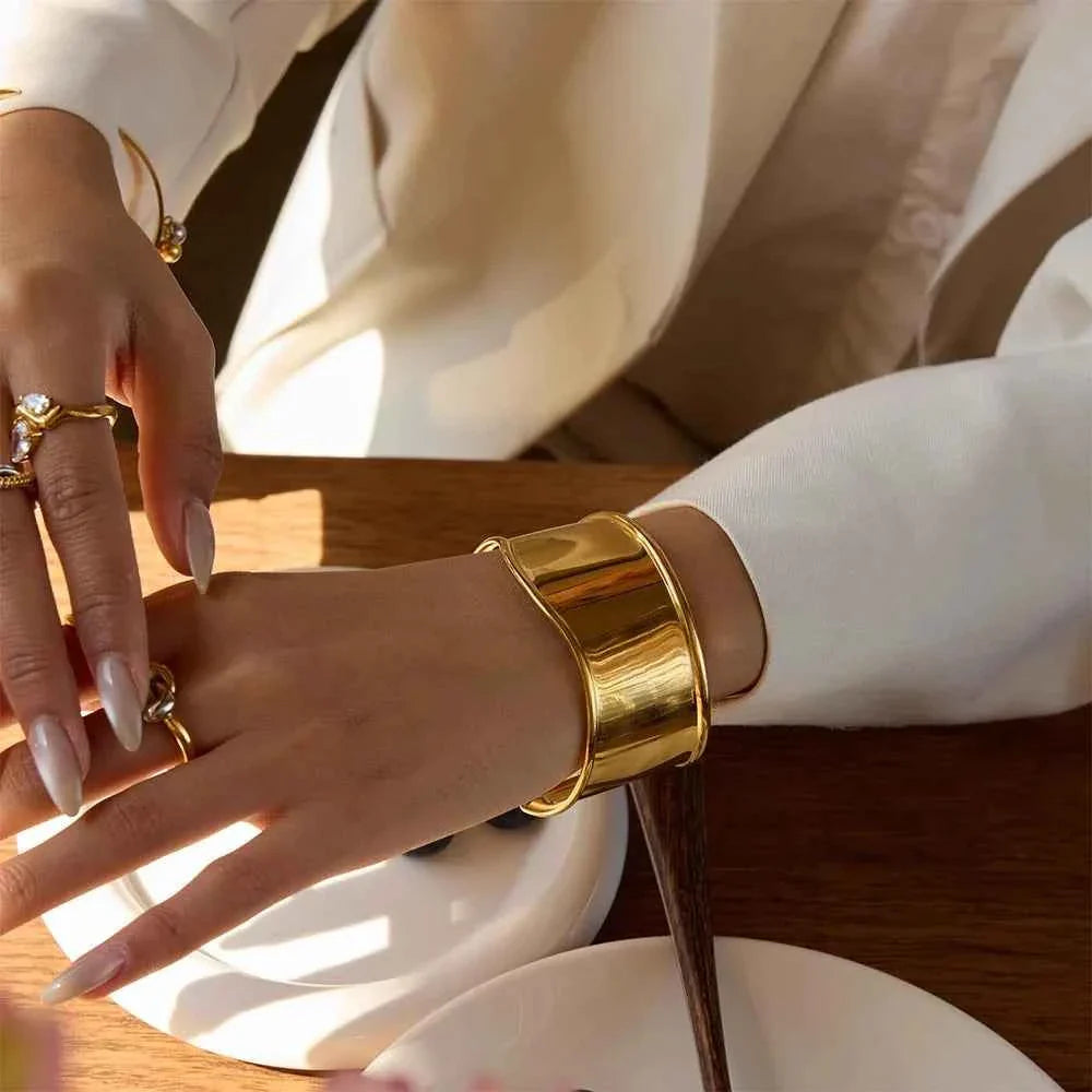 Wide Spiral Bracelet Stainless Steel