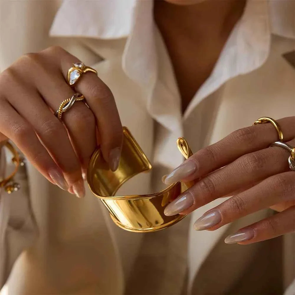 Wide Spiral Bracelet Stainless Steel