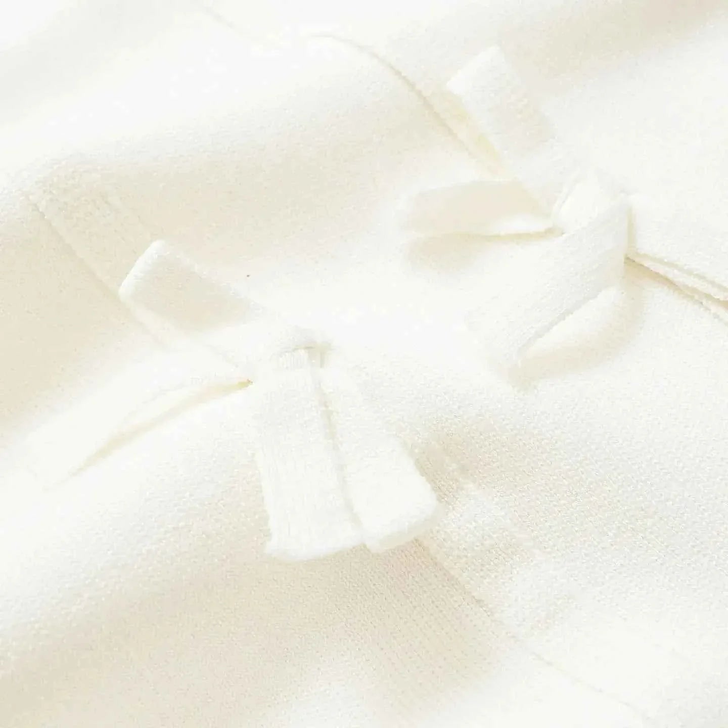 Women Bow Tie Knit Vest Slim Fit Round Neck Sleeveless Hidden Button Short Top