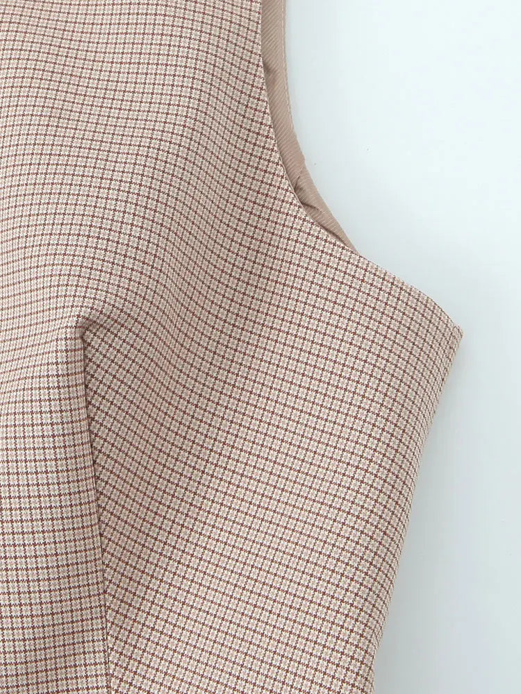 Women Fashion Fitted Round Neck Waistcoat And Mid Waist Pleated Skort