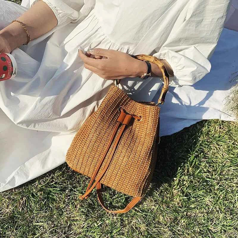 Women Straw Weave Bucket Bag