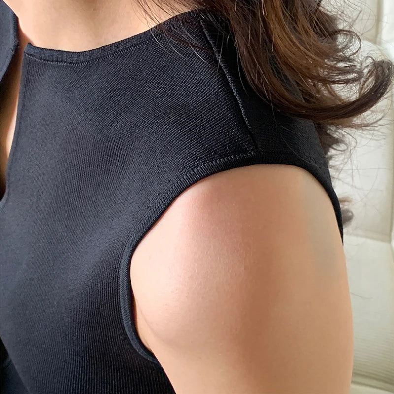 Women V-neck Breathable Sleeveless Knit Tank Top