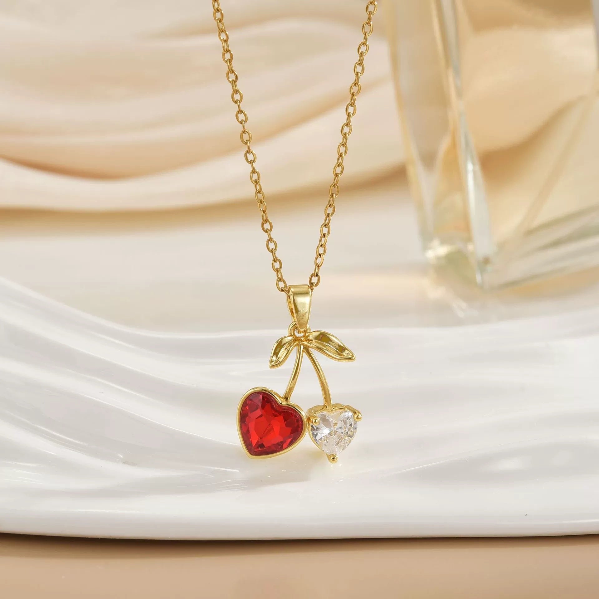 Women’s Cherry Necklace Does Not Fade High-end Pendant Versatile Clavicle Chain - Women - electronic accessories
