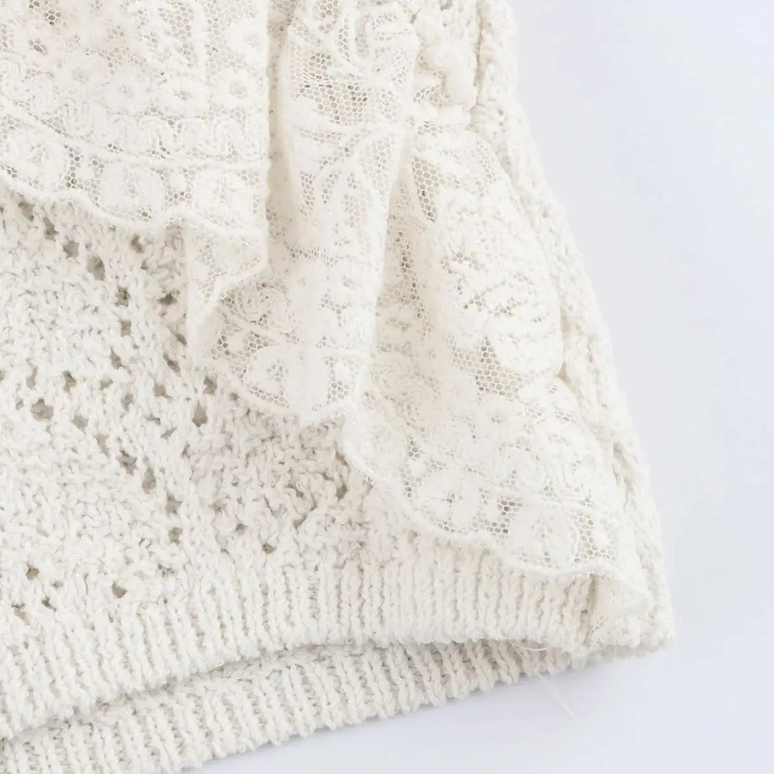 Women’s Hollow Out Knit Blouse Ruffled Round Neck Short Sleeves