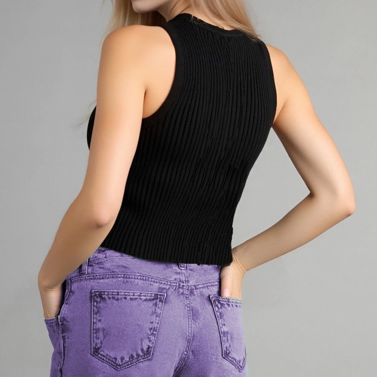 Women’s Knitted Vest Basic Sleeveless Round Neck Top