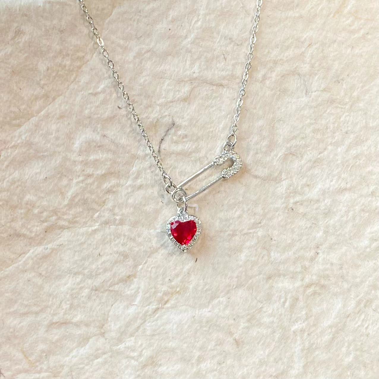 Women’s Personalized Pin Pink Heart-shaped Light Luxury Necklace - Red Diamond Silver - electronic accessories