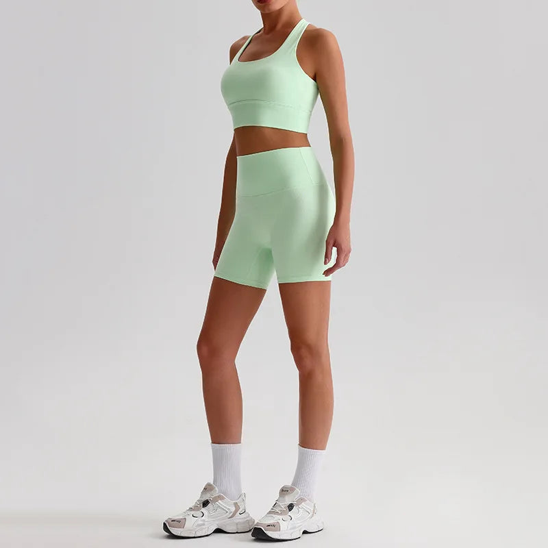 Women’s Seamless Yoga Set - Quick-Dry Naked Feel Backless Bra Booty-Lifting Shorts - Easy green / L